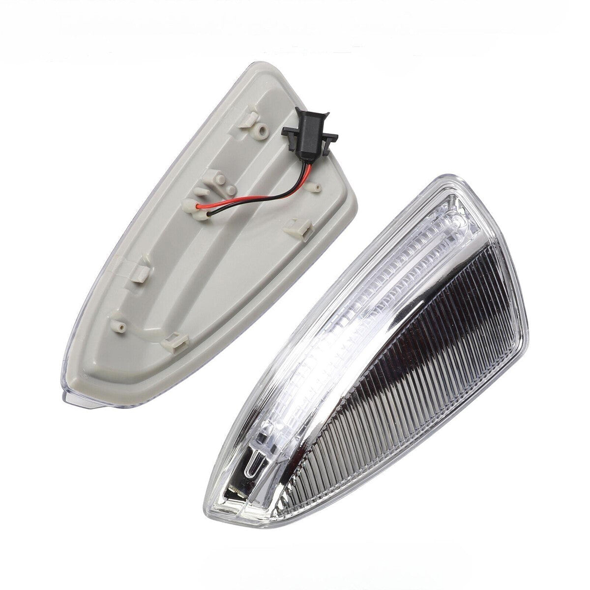 1. Dual left and right door mirror turn signal amber lights applicable to for Mercedes-Benz W204 C 63 AMG.