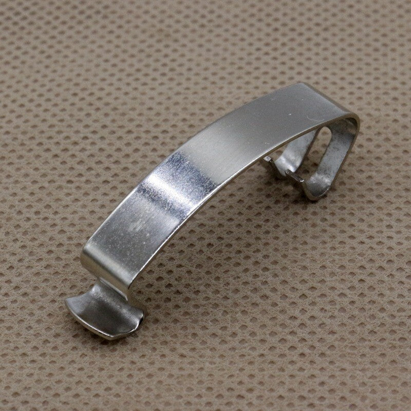 Suitable for Mercedes-Benz 0009931725 engine air purifier intake spring clip housing clip.