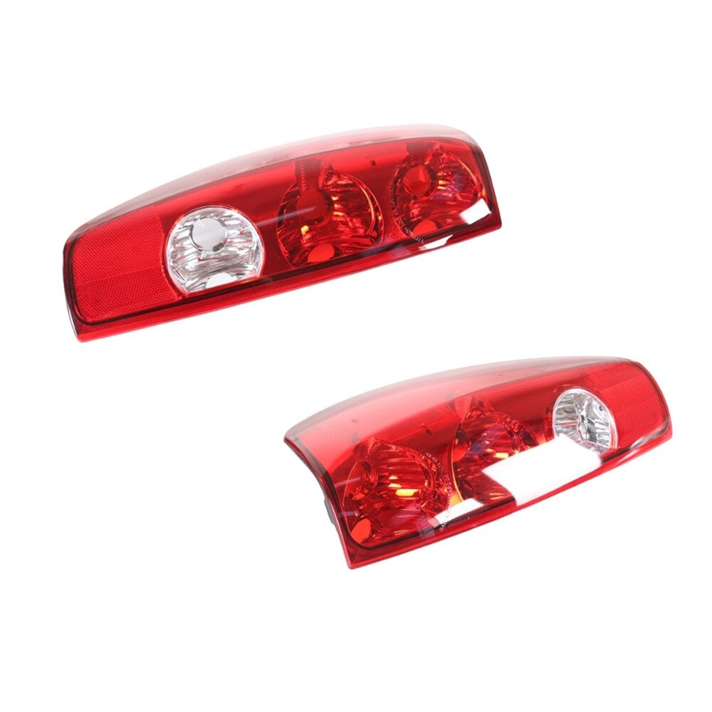 2pcs Tail lights Assembly for Chevy Colorado GM2800164 GM2801164 2004 - 2012