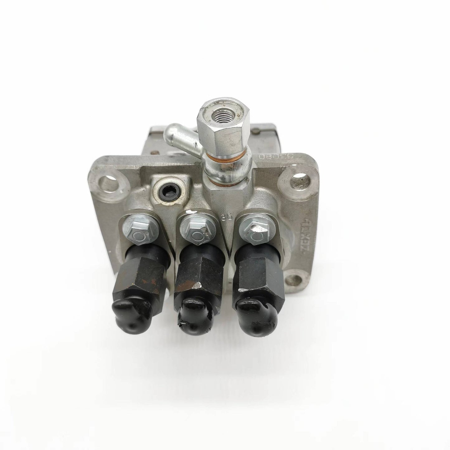Fuel Injection Pump 104135-3050 104135-3051 for Shibaura Engine N843L