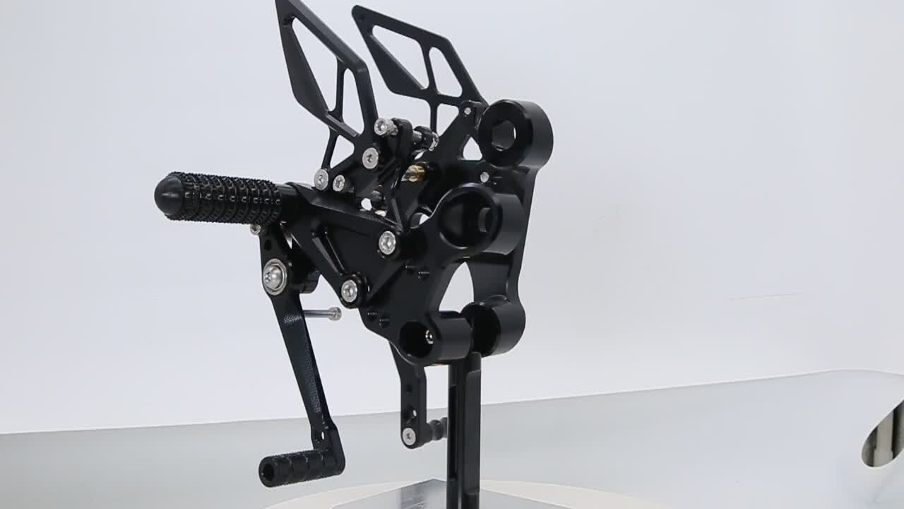 CNC geared foot pedals and foot spikes, aluminum alloy, black, for CFMOTO NK800 motorcycles.