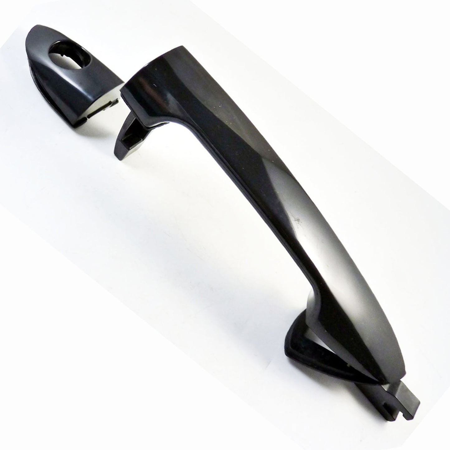 The exterior door handle, left front handle, is compatible with for Kia 2004-2009 Spectra Spectra5 82650-2F000