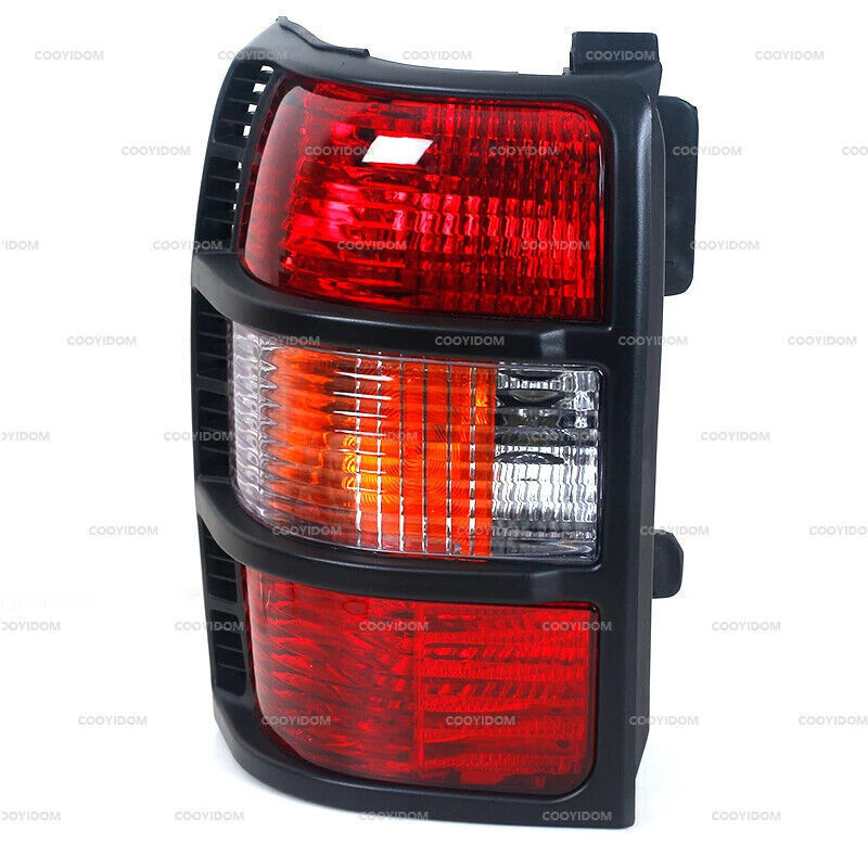 A pair of rear bumper taillights suitable for Mitsubishi Pajero V31 V32 V33 V43 1993 1994 - 1997.