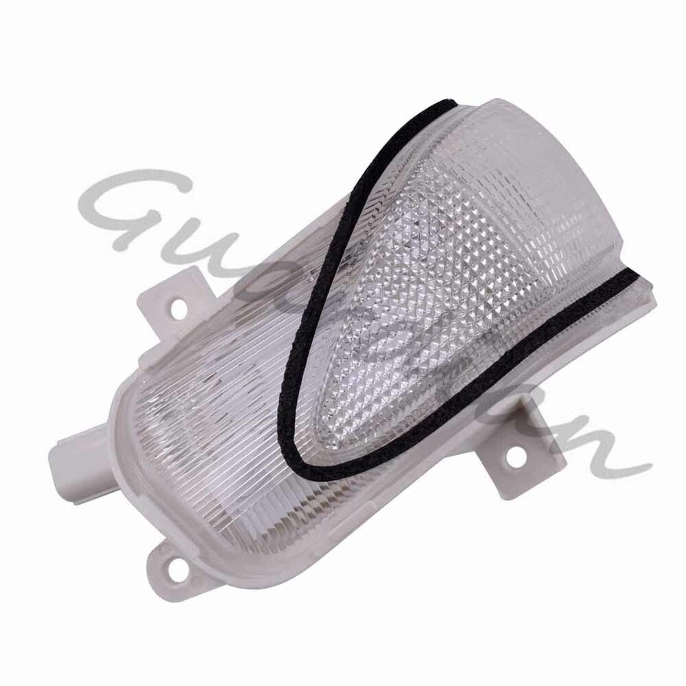 The turn signal indicator light on the rearview mirror (LH) is applicable to the for Honda Jazz Hatchback GE. (09-13)