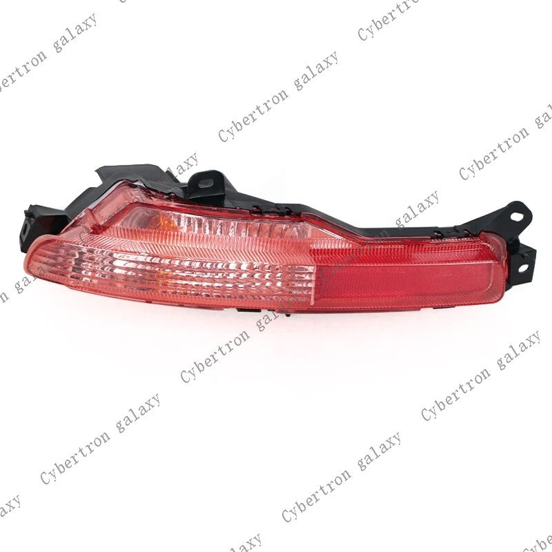 A pair of rear reflector lights suitable for Infiniti EX35, EX37, QX50, and QX80.