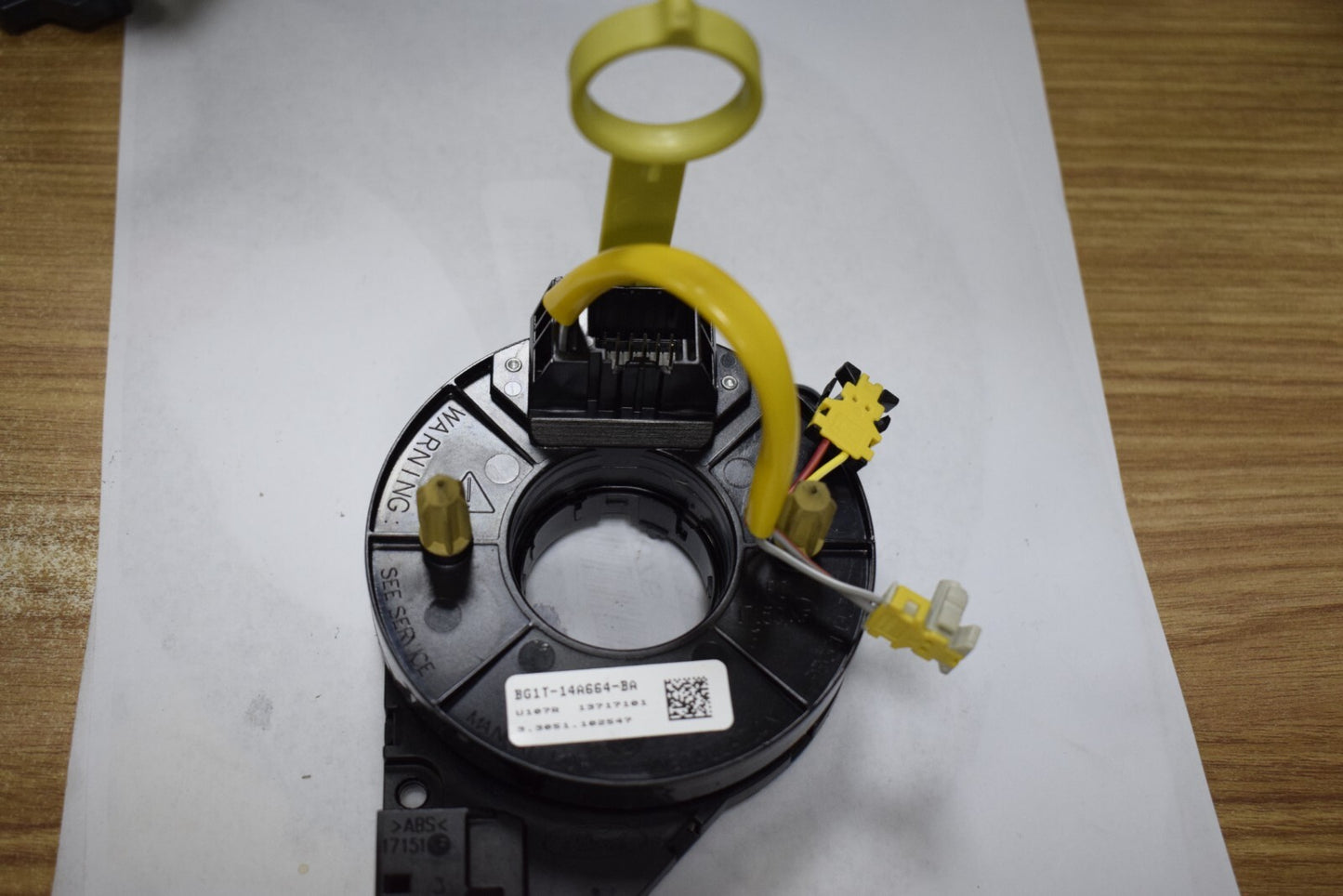 Steering Wheel Spiral Cable Clock Spring BG1T-14A664-BA for FORD for Mustang 04-14