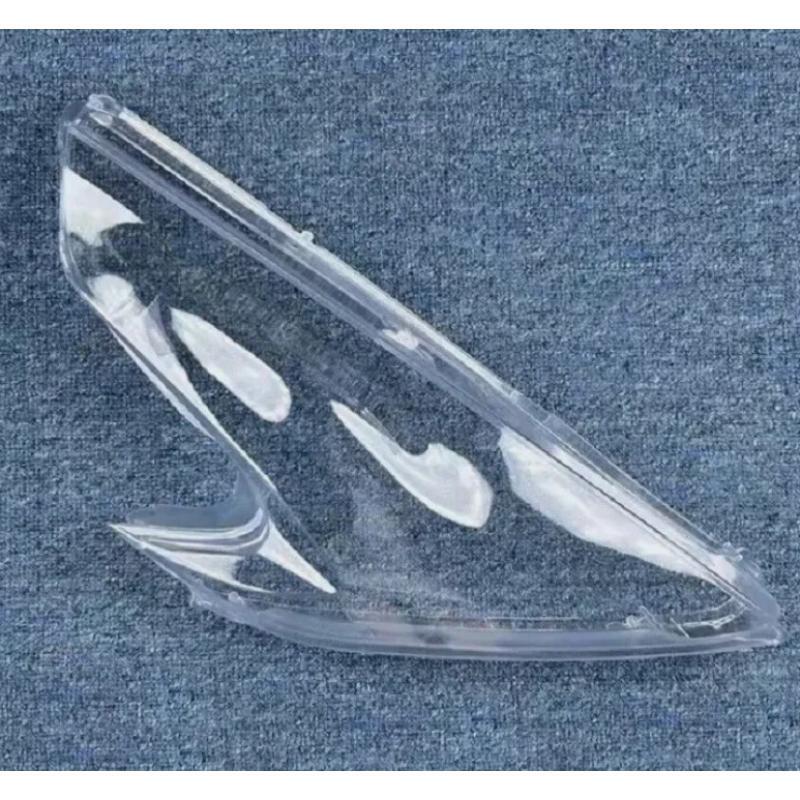 A set of headlight lens caps + glue suitable for Nissan 370Z 2009-2021, replacement for US models.