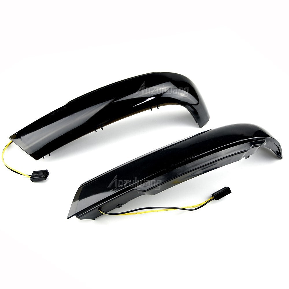 Dynamic Side Turn Signal Light for VW Touareg 7L 2002-2006 Prefacelift model]