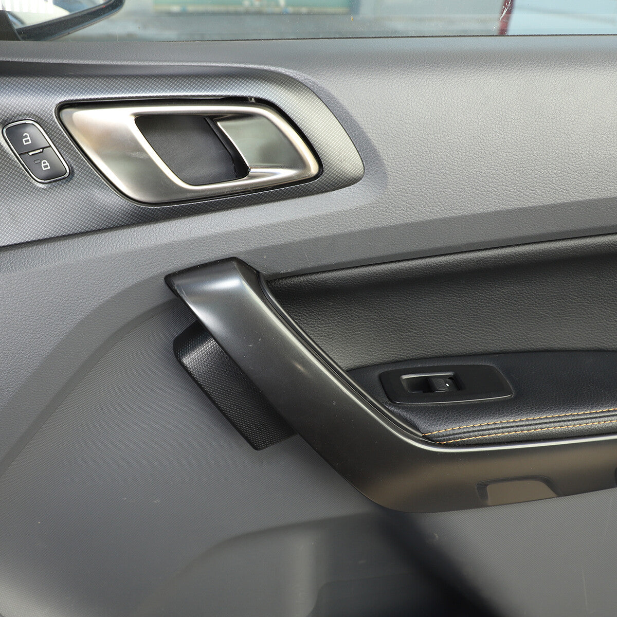 Silver chrome-plated steel driver's for seat adjustment trim cover for Ford Maverick 2022+