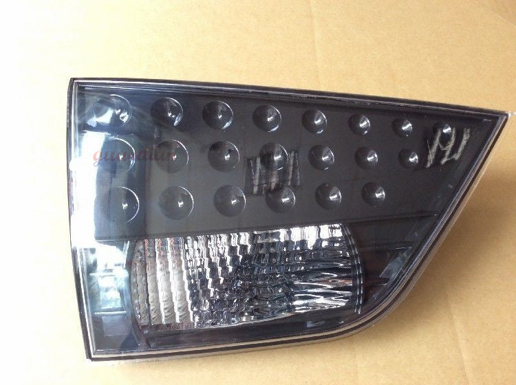 2008-11 Applicable to for Mitsubishi right rear taillight, model 8331A064, Outlander XL