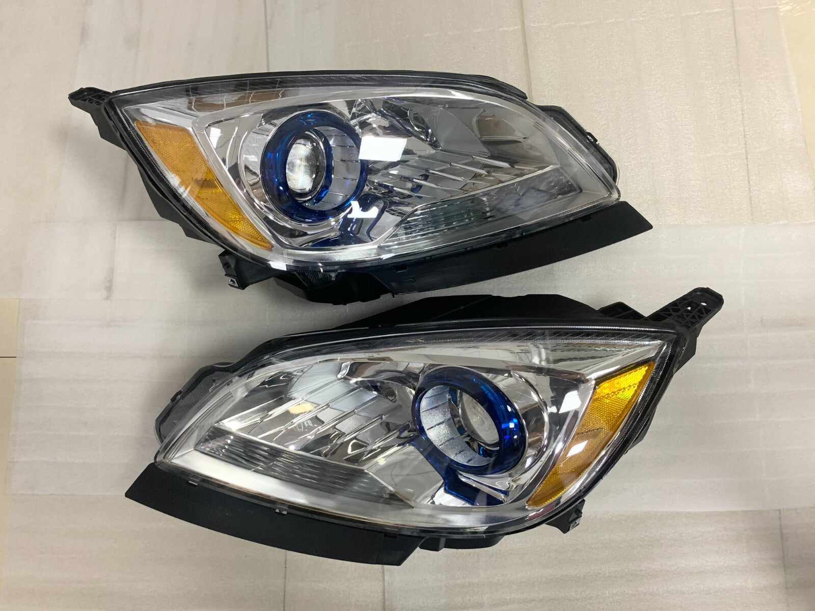 Halogen headlight kit for 2012-2017 for Buick Verano, driver and passenger sides.