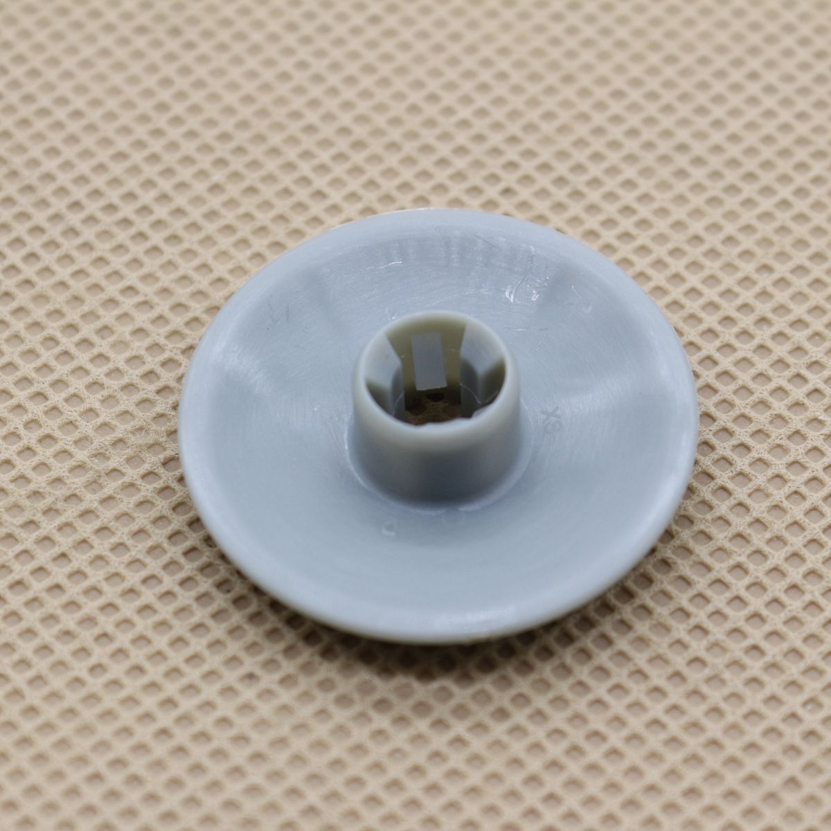 4 Pcs Sound Insulation Grommet Push-Buttons for BMW 51-48-8-126-849