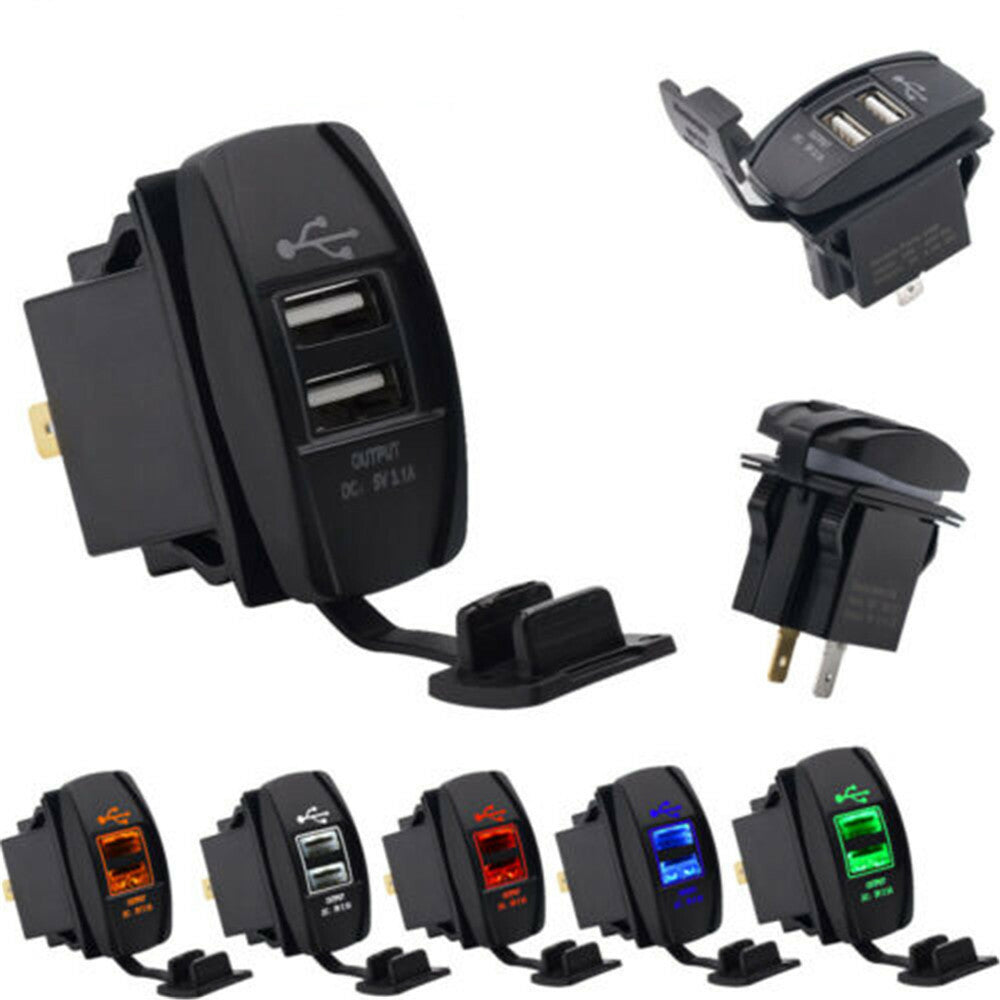 12-24V 3.1A Dual LED USB Car Charger Socket (Random Color)