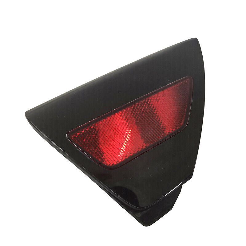 Protective cover for right-side rear taillight panel reflector mounting for Tesla Model 3 / Y 2017 - 2020