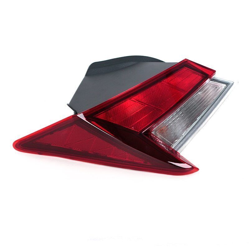 1 piece for the right rear halogen taillight/signal light of a 2021/2022 for Hyundai for Elantra