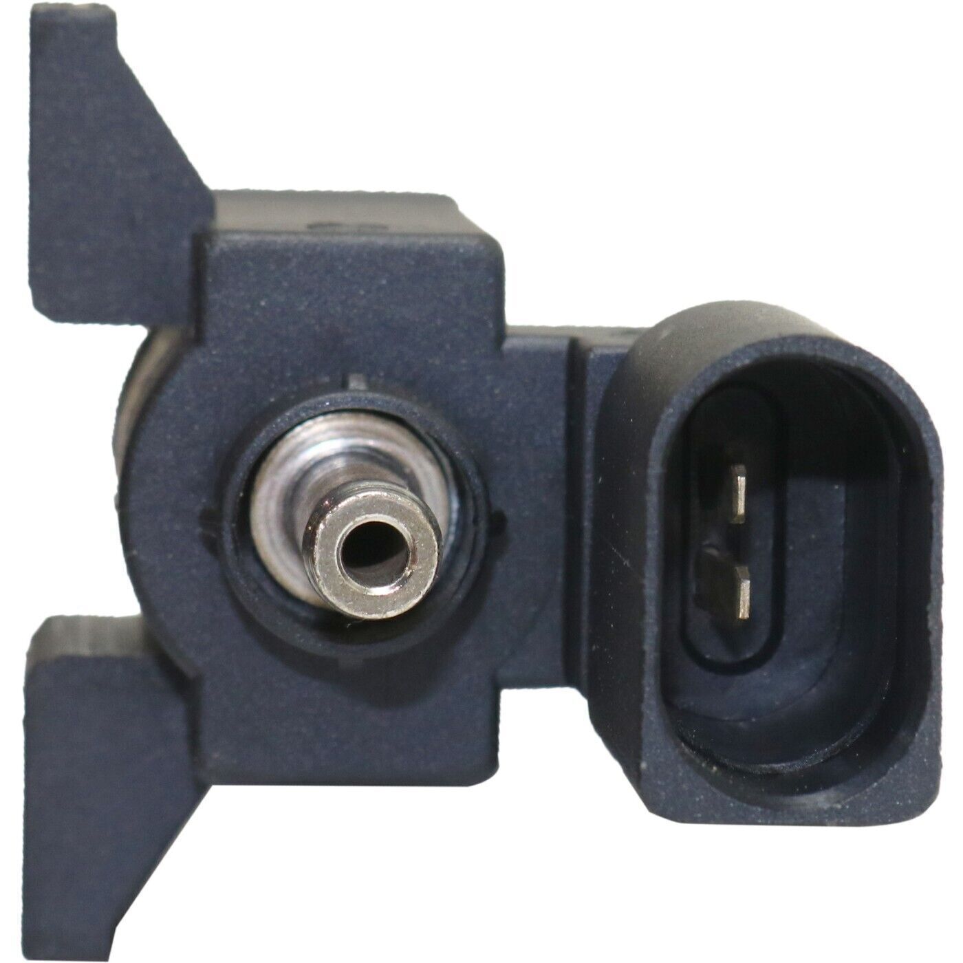 Turbocharger boost pressure control solenoid valve 06F906283F is suitable for Audi and for Volkswagen Beetle.