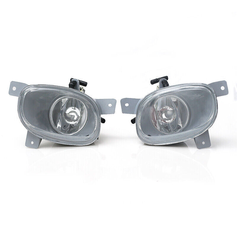 1999-06 for Volvo S80, with a pair of fog lights on the left and right sides of the front bumper.