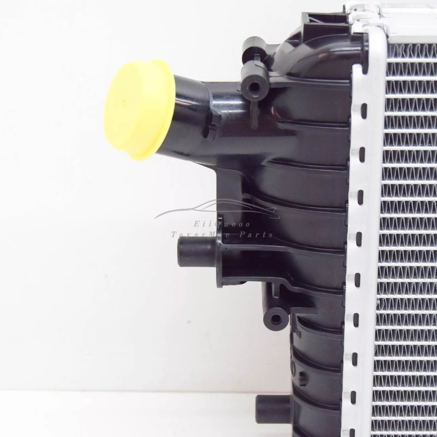 New for AUDI R8 4S Center Engine Cooler For Coolant 4S0121254B
