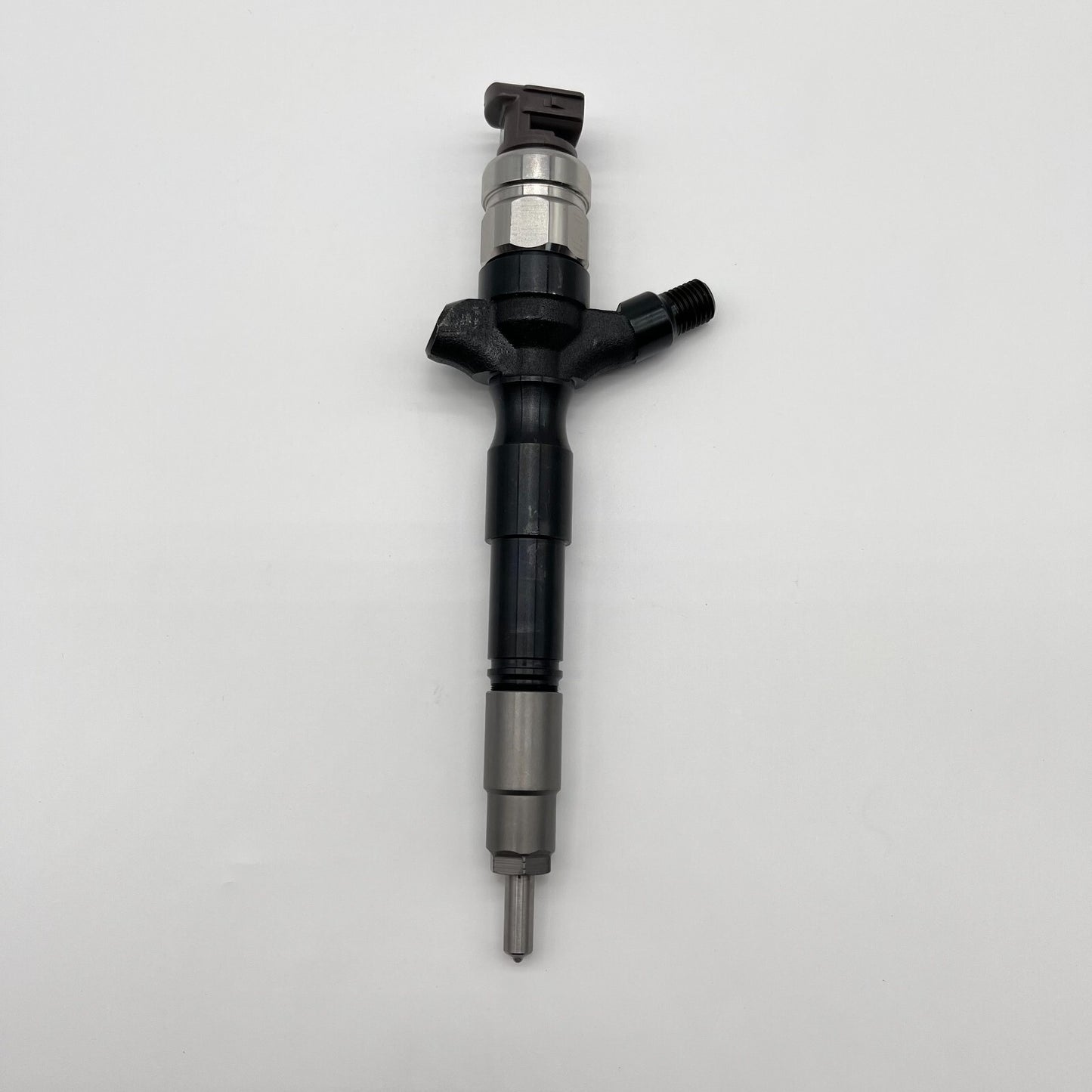 295050-0180 23670-0L090 Common Rail Doesel Fuel Injector Nozzle for Toyota Hilux