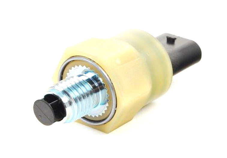 1 piece Engine Oil Pressure Sensor for BMW F20 F30 F10 X1 X3 125i 220i 520i N20