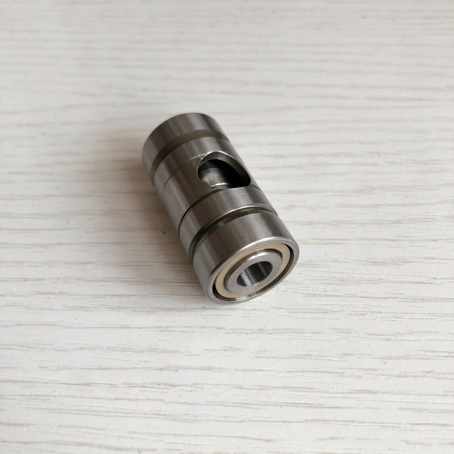 G25-550 and G25-660 ball bearings are suitable for turbochargers.