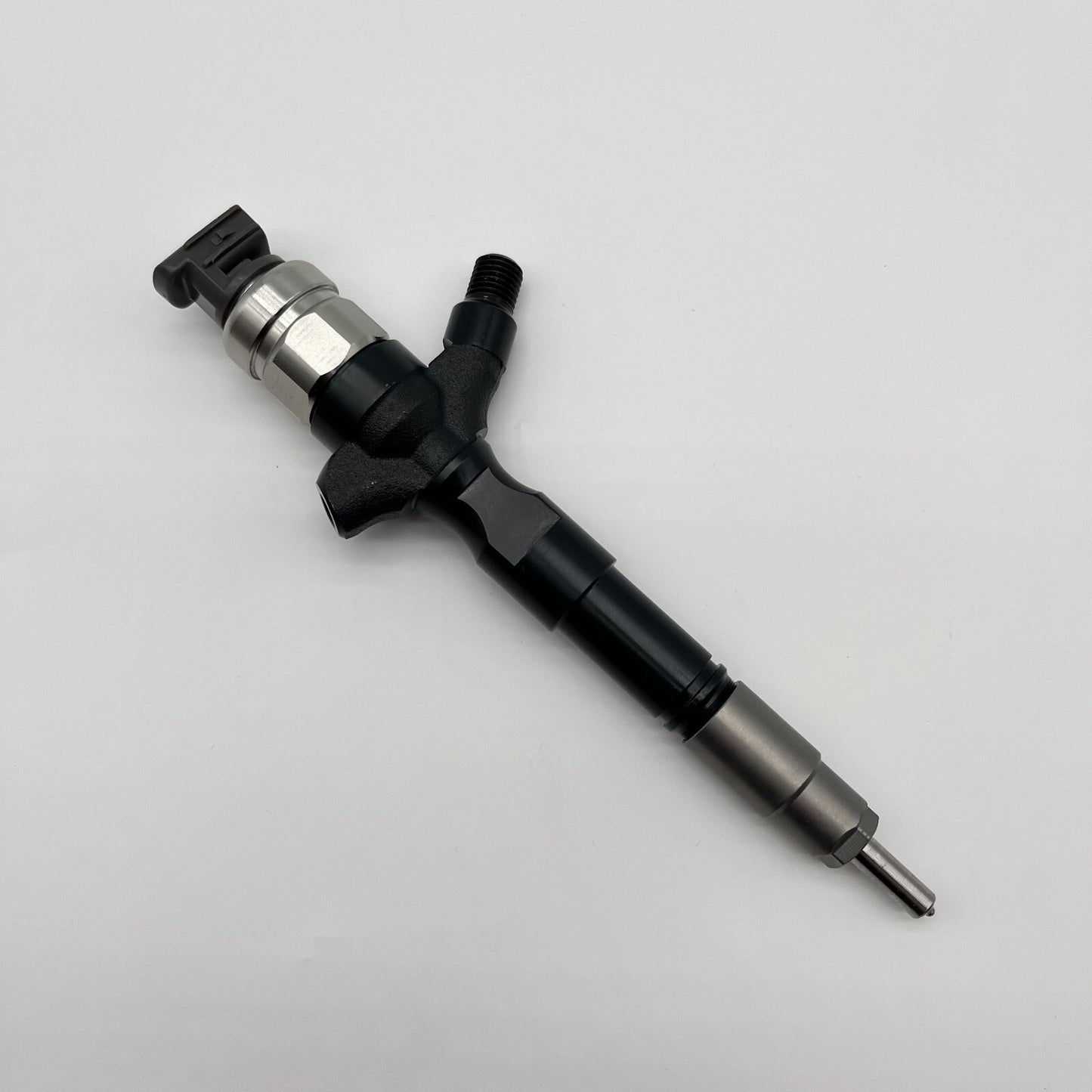 295050-0210 Auto Engine Injector 23670-0L100 23670-09340 23670-30410 for Toyota