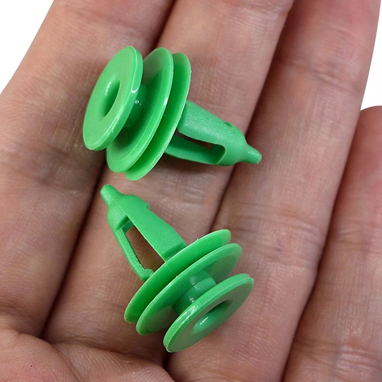 50x for Jeep Grand Cherokee 6503204 for Chrysler Door Panel Clips Trim Fastener