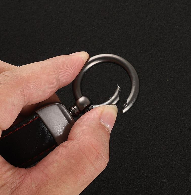 Suitable for V90 car keychains, key rings, key fobs, car accessories, black leather