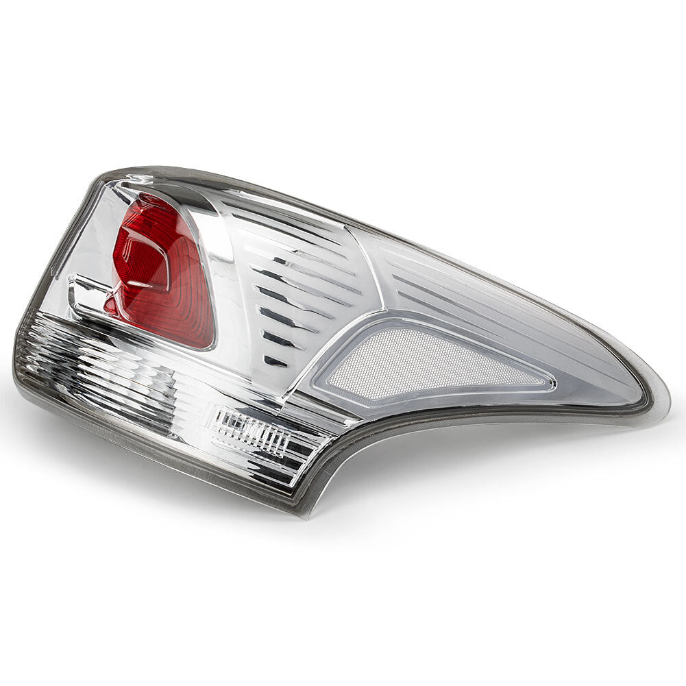 Rear right taillight 2013-2015 Applicable to for Mitsubishi Outlander 8330A788