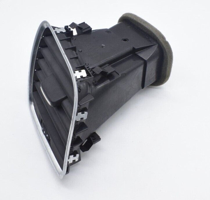 for Audi Q3 front interior dashboard right-side fresh air grille ventilation unit 8U2820902